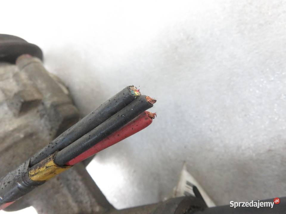 MAGLOWNICA MITSUBISHI COLT VI MR594094