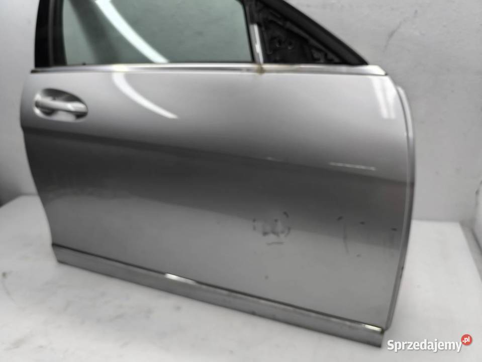DRZWI PRAWY PRZÓD KOMPLETNE 775 MERCEDES W204