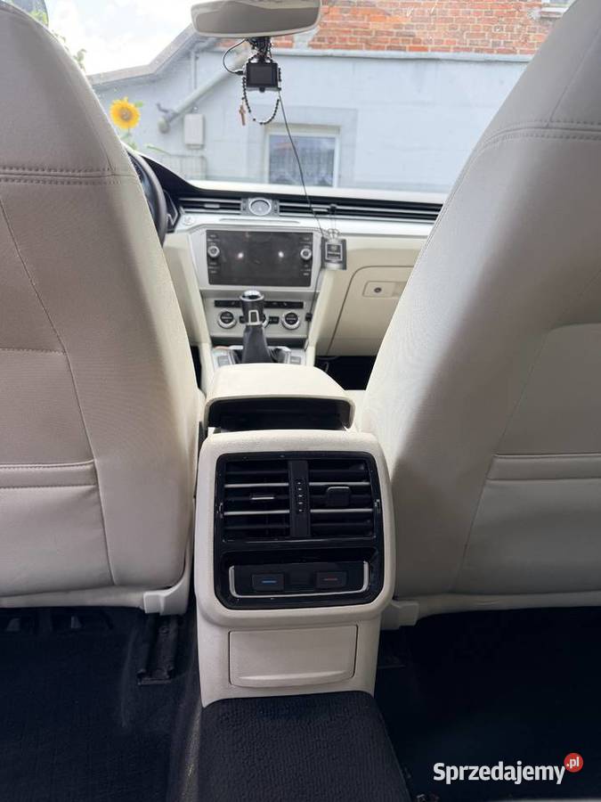 VW Passat B8 benzyna zadbany Poznań