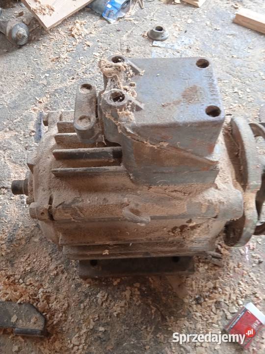 Silnik 3kw 1200obrotow sprzedam silnik sprawny sprzedam