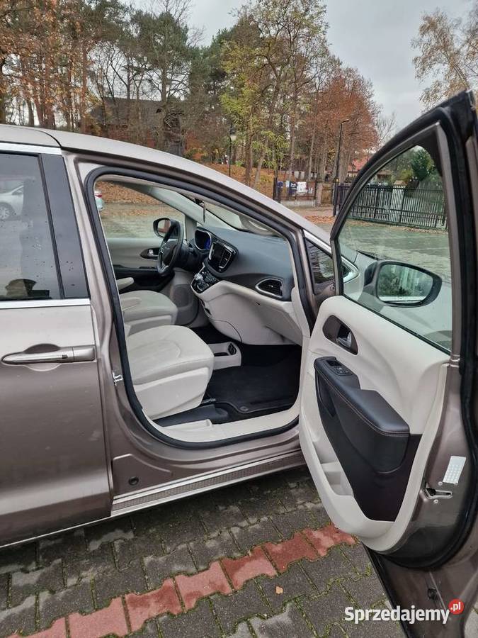 Chrysler Pacifica 8 osobowa 89600km mazowieckie sprzedam