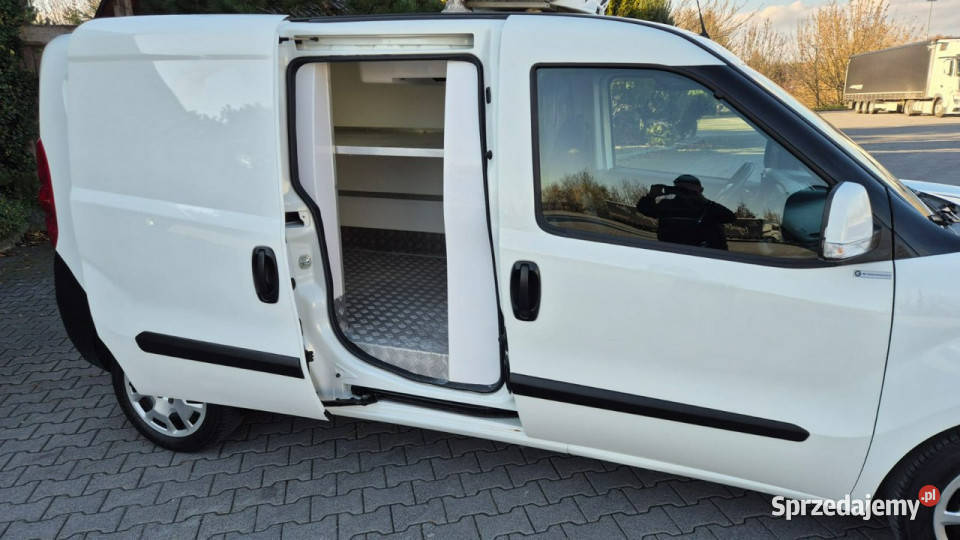 Fiat Doblo Maxi Long CHŁODNIA 16 105 Salon biały Suchorzew
