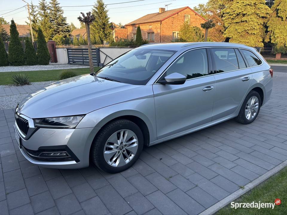 Skoda Octavia 20 TDI 2020r Ambition Kombi łódzkie Sieradz sprzedam