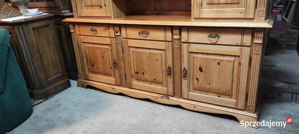 ładna witryna sosnowa kredens podświetlony z Sypniewo sprzedam
