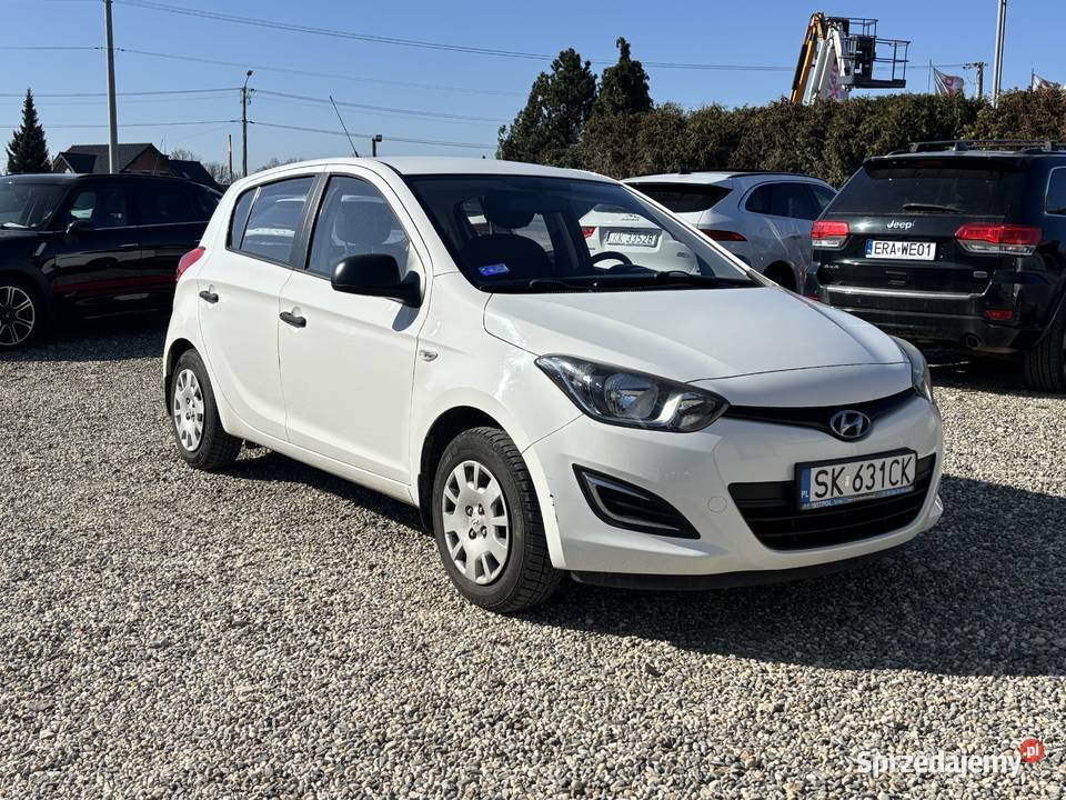 Hyundai I20 z 2012r GAZ Polski Salon Gwarancja i20 Samochody osobowe śląskie sprzedam