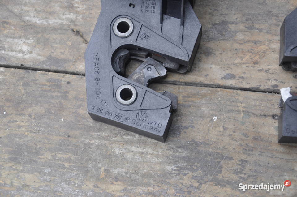 Zamki Zamek Oparcia Kanapy Tył Lewy Prawy Passat osobowe Rzeszów