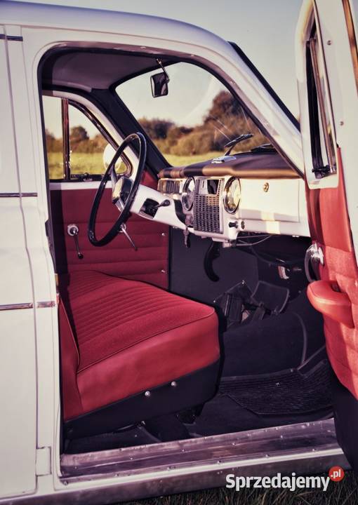 Zabytkowy samochód do ślubu Auto do ślubu Gostyń