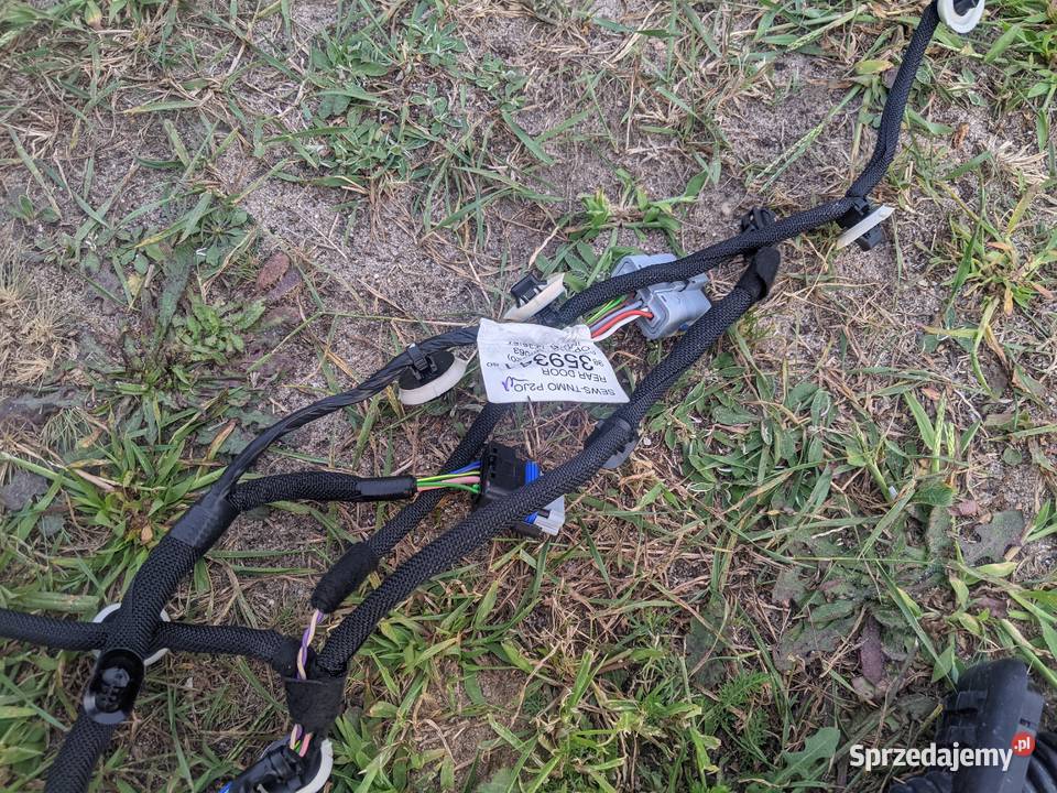 Posiadam komplet elektryki do Opla Corsy F lewy Warszawa
