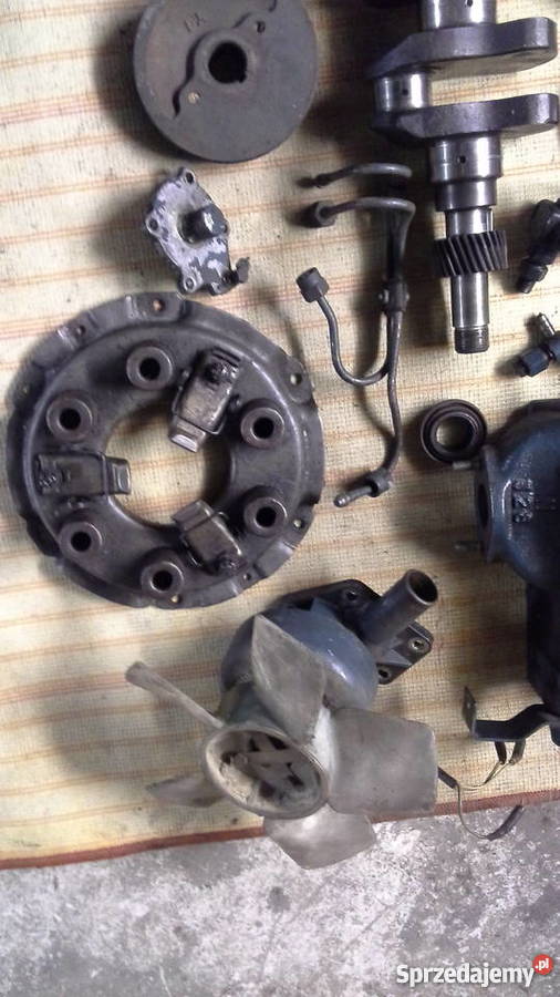 łowica kubota B 6000 nieuszkodzony Borówki sprzedam