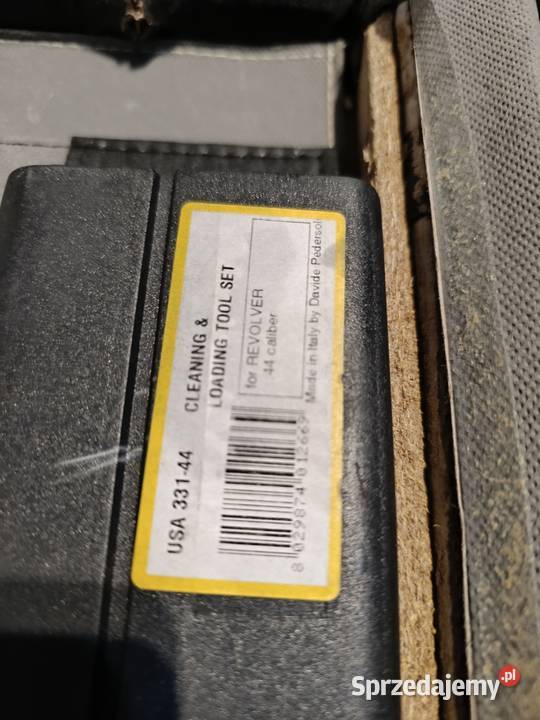 Rewolwer czarnoprochowy Remington Model Uberti Przemyśl