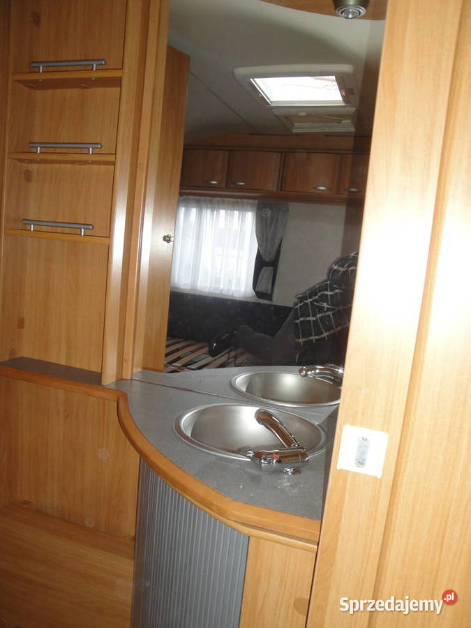 Przyczepa Adria 6 osobowa klimatyzacja mover pomorskie Kąpino