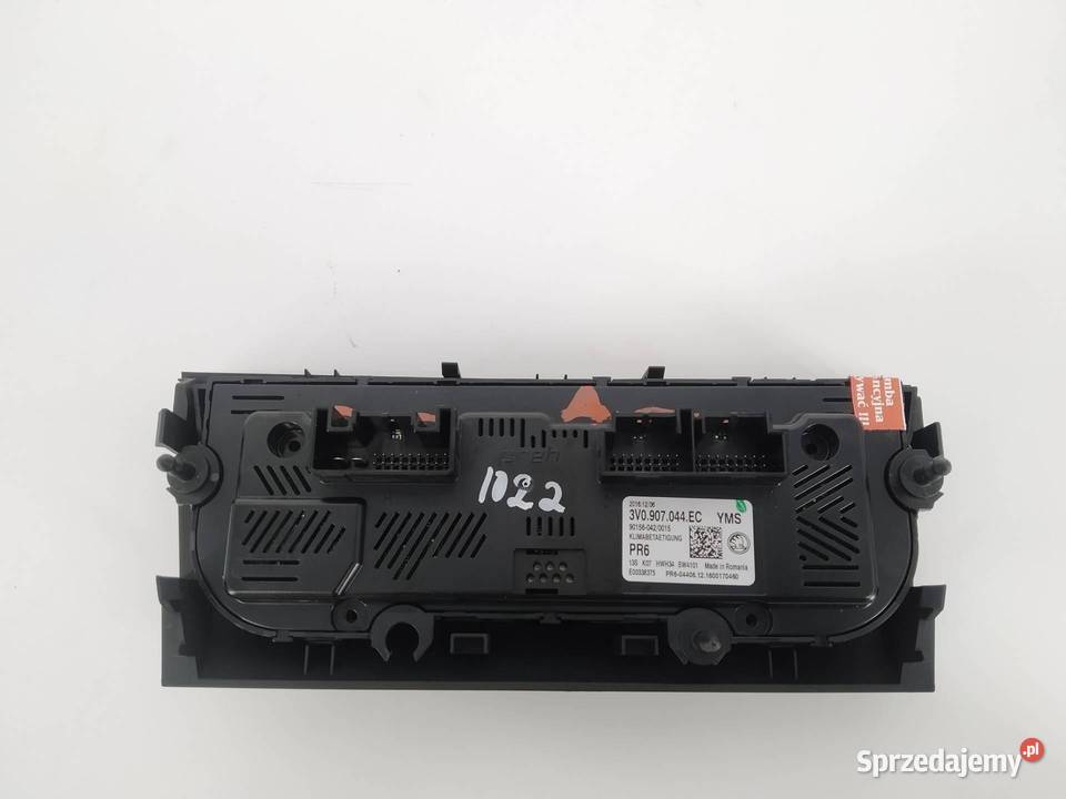 PANEL NAWIEWU 3V0907044EC Skoda Superb III osobowe