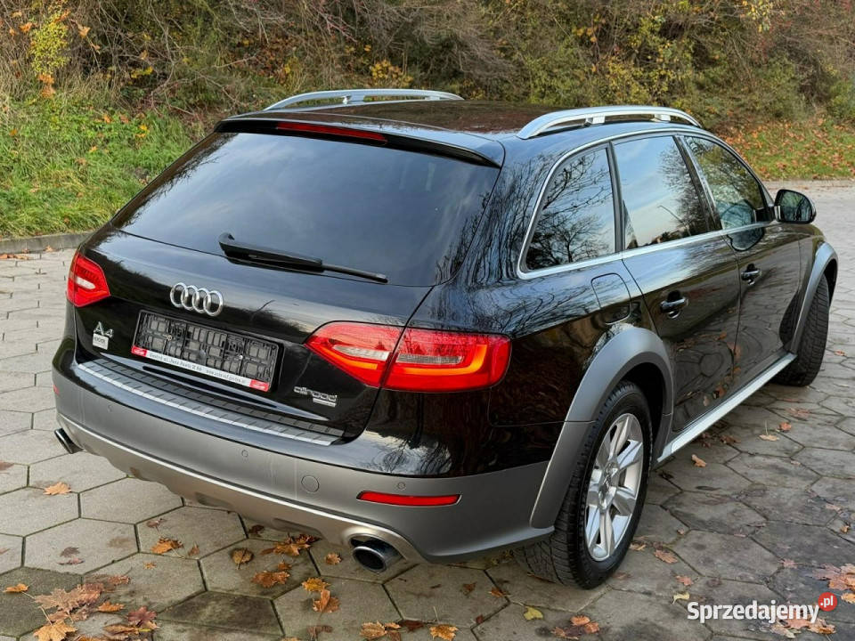 Audi A4 Allroad Audi A4 Allroad 20 Benzyna 211 Rok produkcji 2012
