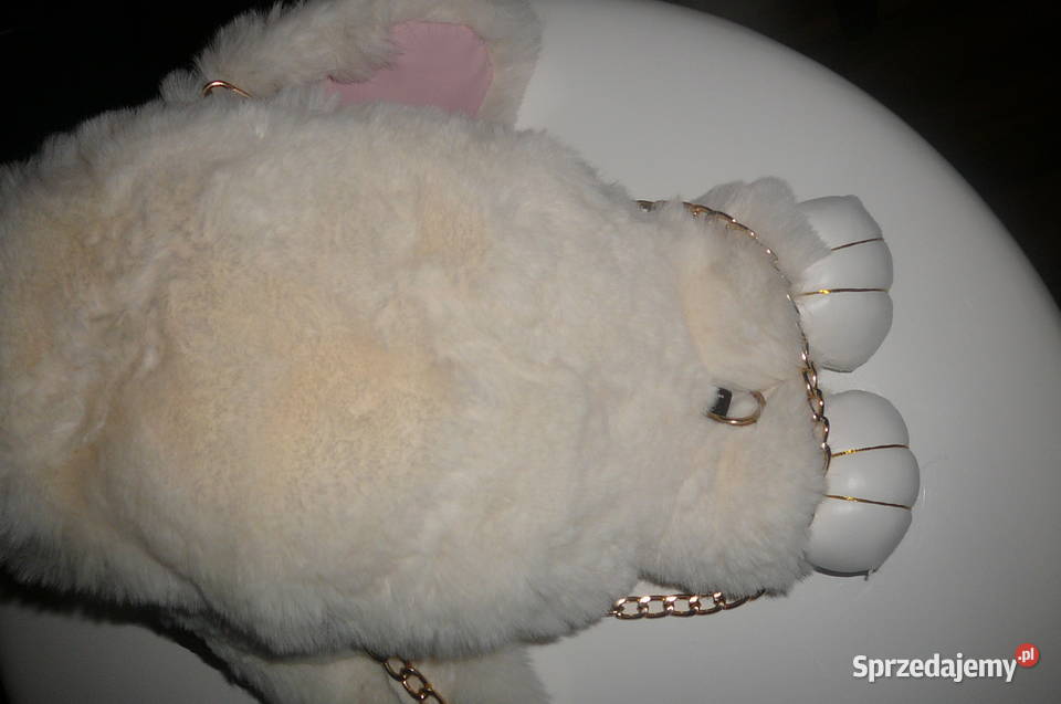 Torebka futrzana Nowa biały króliczek z Listonoszka  Wrocław