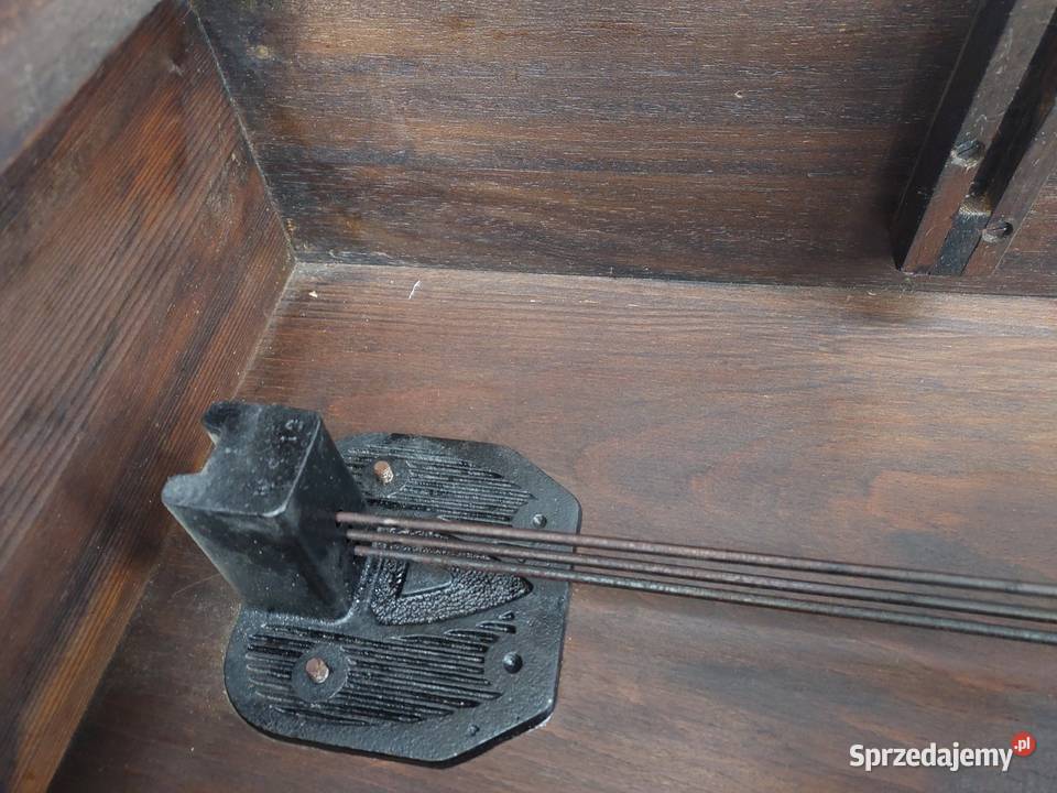 Stary zegar ścienny przedwojenny sprawny film Tczew