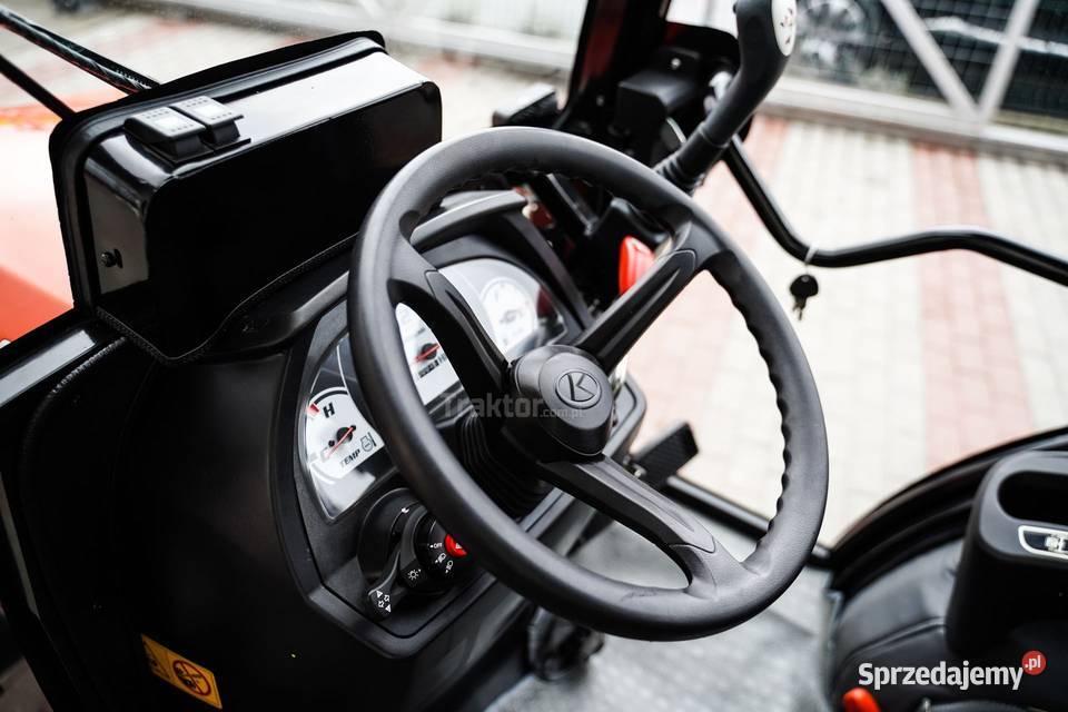 Kubota B2441 Neo Star 4x4 24 CAB pług do śniegu podkarpackie Tajęcina