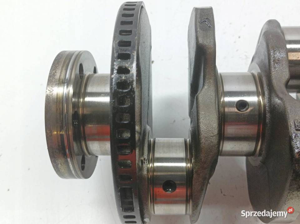 WAŁ KORBOWY 20 CDI Opel Zafira III 2011