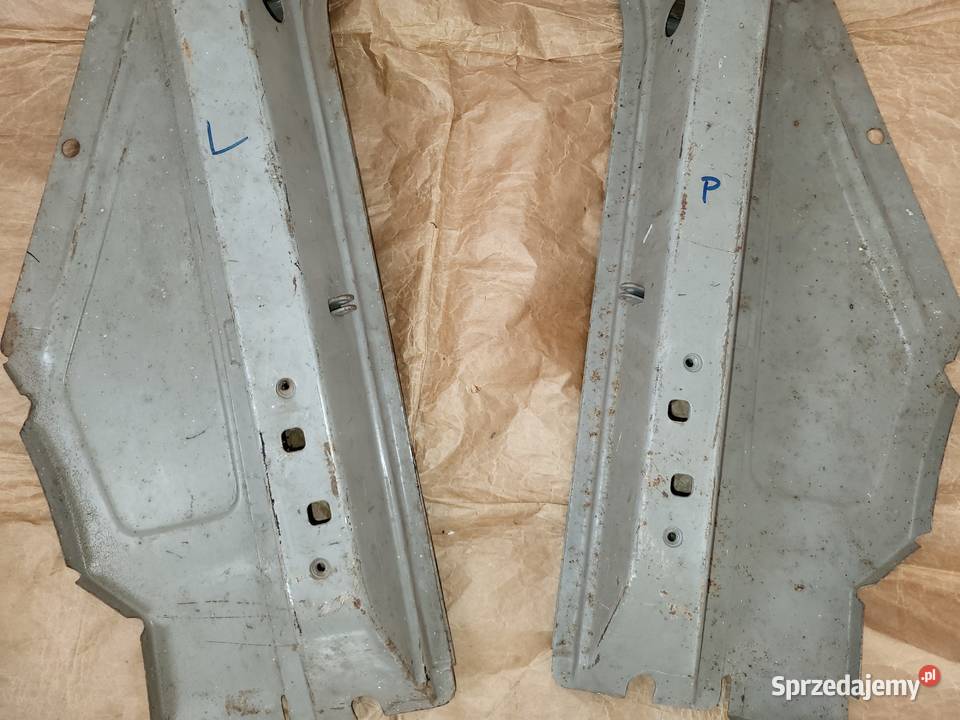 Wartburg 353 i 13 Nowy słupek A prawy i lewy Piaseczno