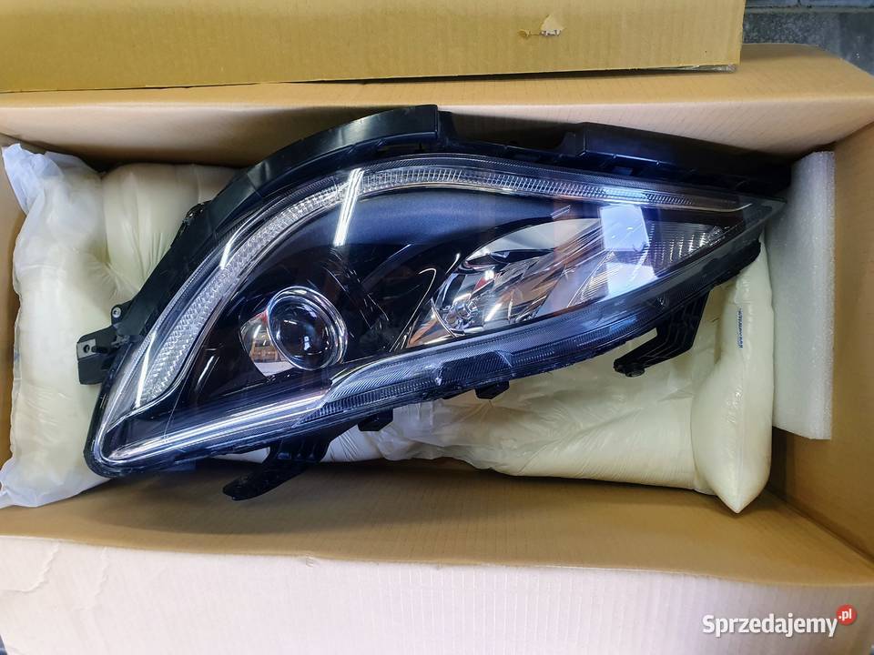 Lampy xenon CHRYSLER Pacifica 2019 Warszawa