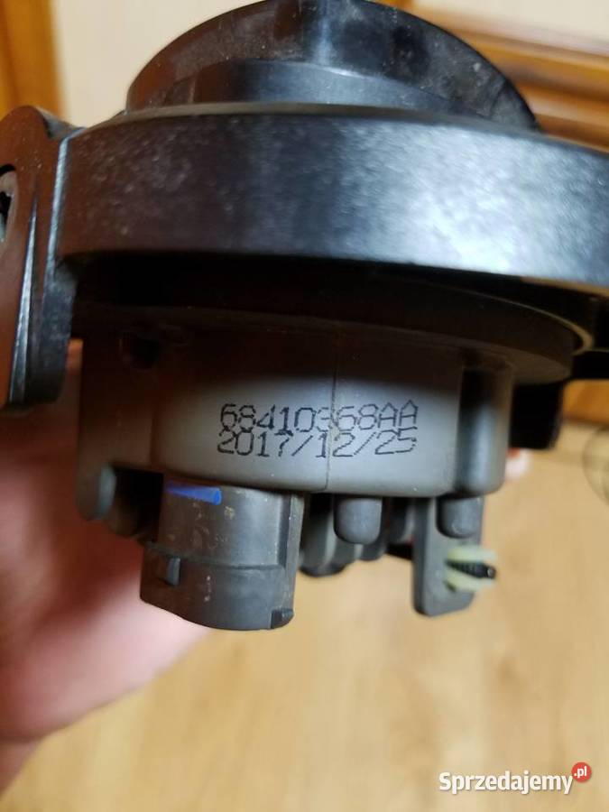Lampa przeciwmgielna Halogen Jeep Cherokee KL Rudnik nad Sanem