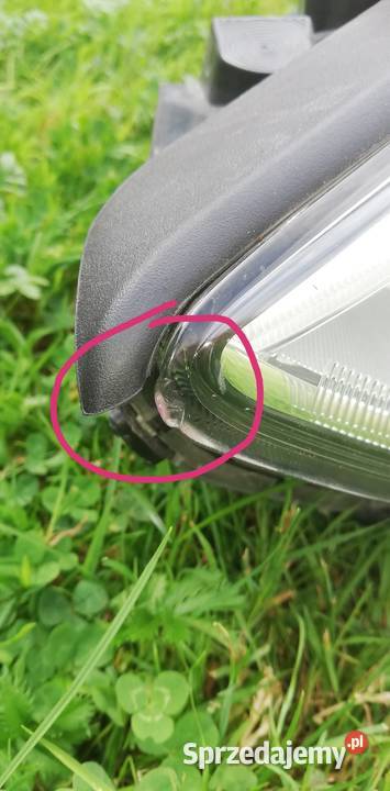 Hyundai Santa Fe Lampa Lewa USA 20132017 Poświętne