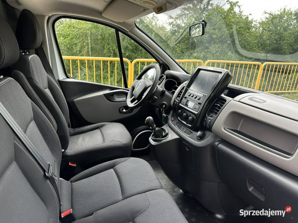 ambulansy Renault Trafic Renault Trafic 2016 Gostyń