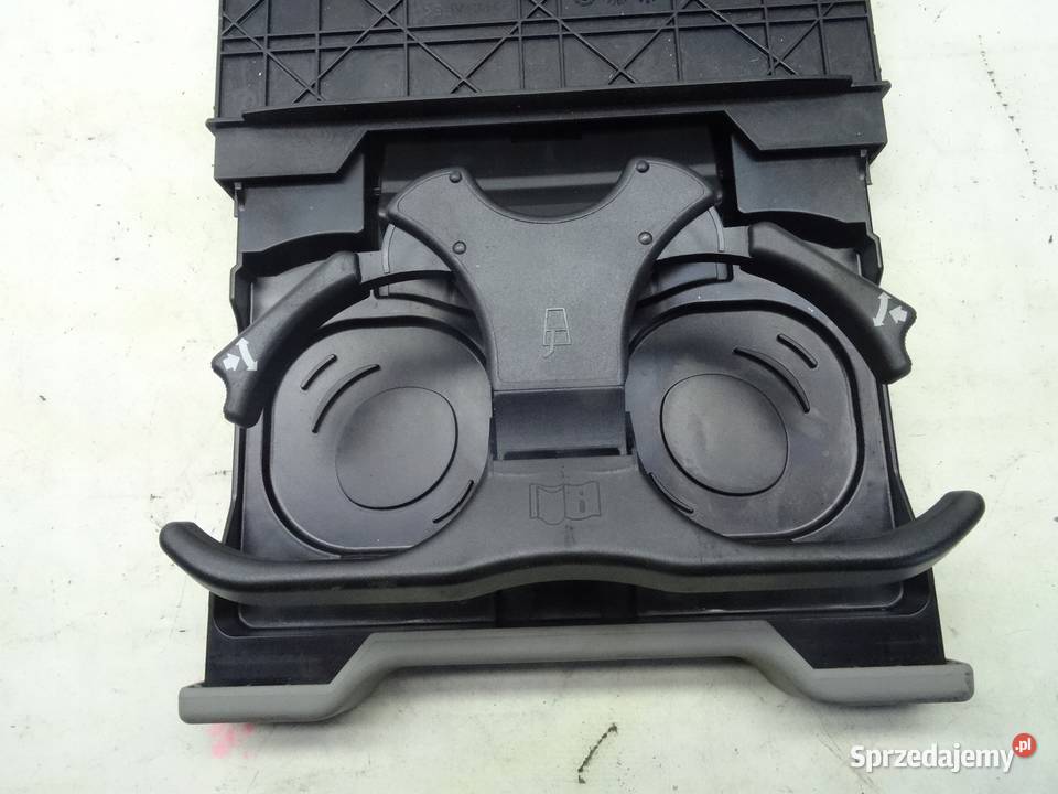 AUDI A8 D3 0307 UCHWYT KUBEK TYL 4E0885995 Uchwyty fabryczne Przemęt