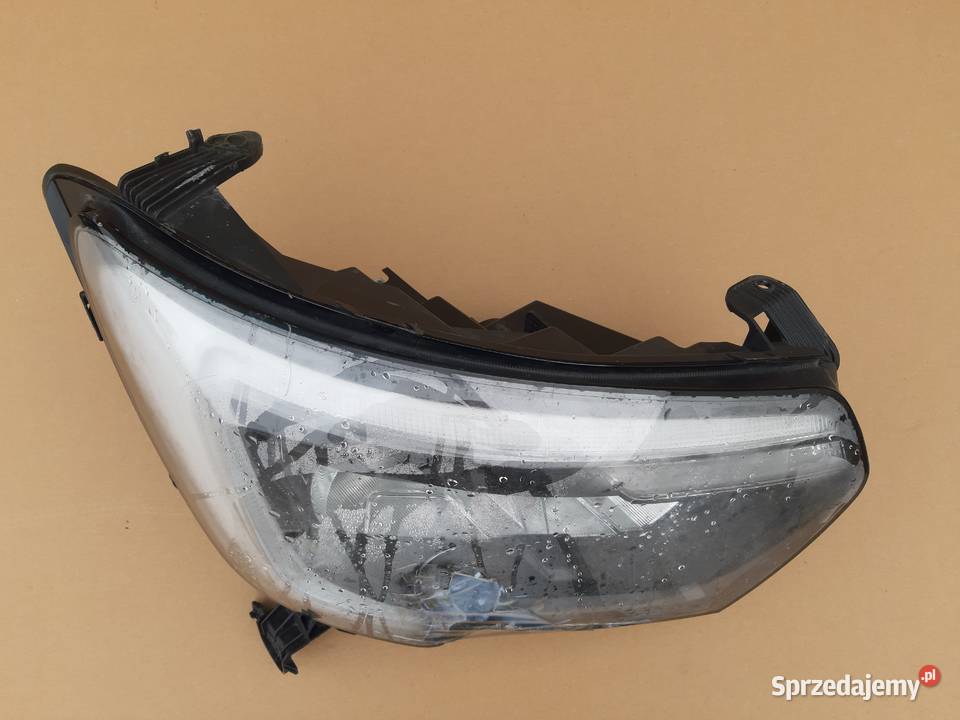 RENAULT MASTER IV REFLEKOR PRAWY LAMPA PRAWA Bieleń