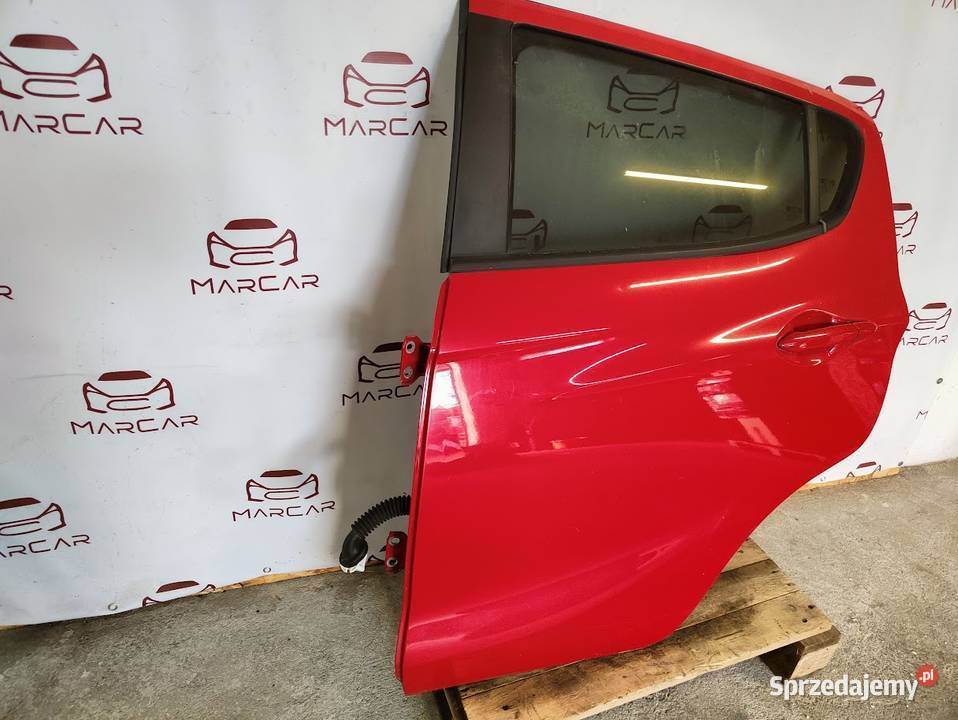 Drzwi Lewy Tył Opel Karl Kolor G6E 0DE Kompletne Pleszew