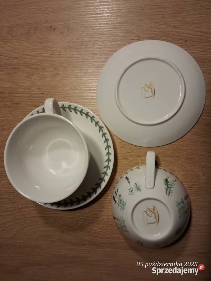 Filiżanki lawenda Wyposażenie wnętrz wielkopolskie Kamienica