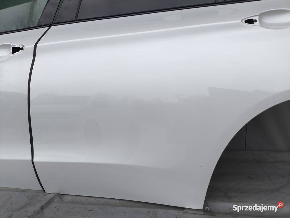 BMW X5 F15 DRZWI PRZEDNIE TYLNE LEWE ALPINWEISS Drzwi Radom