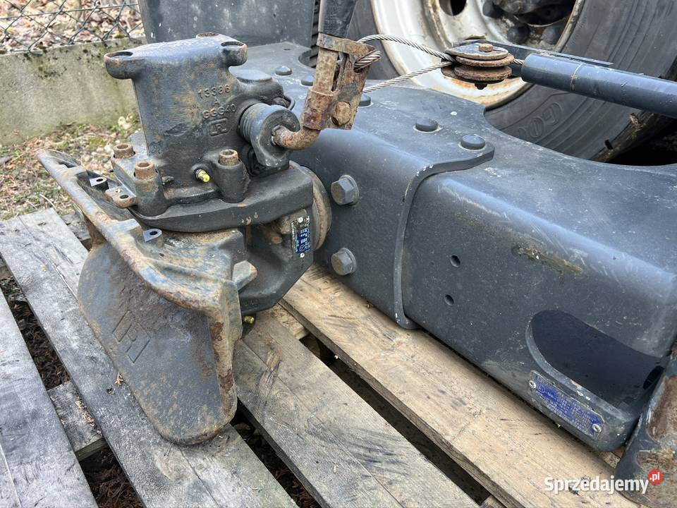 ZaczepHak holowniczy Daf Volvo Scania Man Miechów