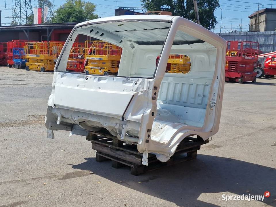 Kabina Nissan Cabstar Skawina