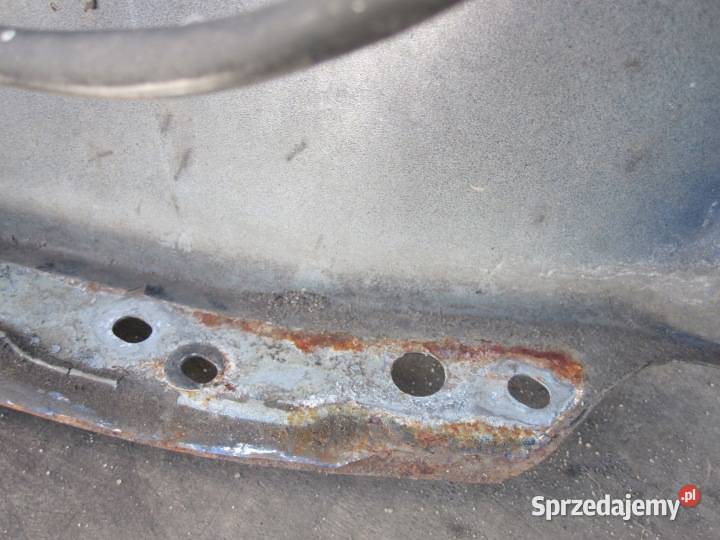 AUDI A4 B7 III 08r błotnik prawy przód 150 osobowe