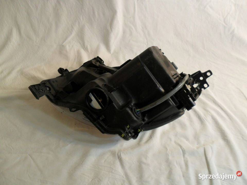 Reflektor Przód strona lewa Toyota CHR I osobowe Nowy Tomyśl