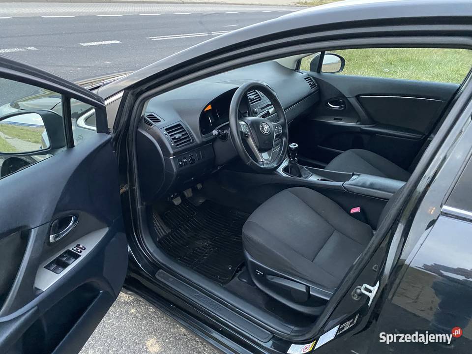 Toyota Avensis t27 16b
