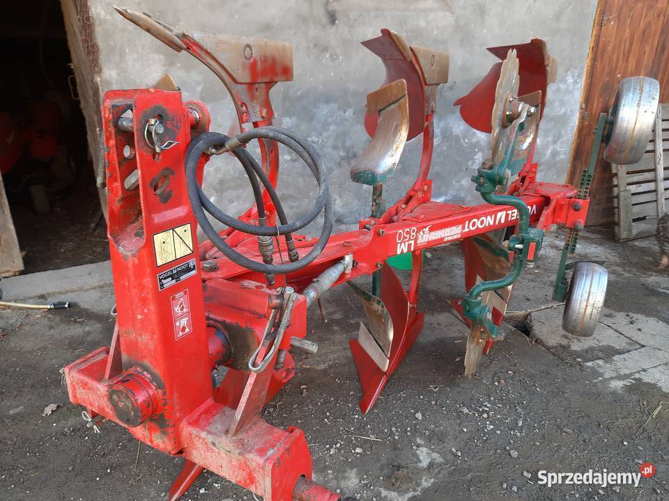 Pług 3 skibowy Vogel Noot Puńców