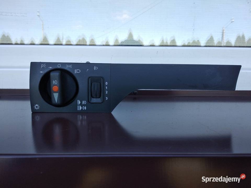 Mercedes W124 przełącznik włącznik świateł Panele sterowania, przełączniki Sieradz