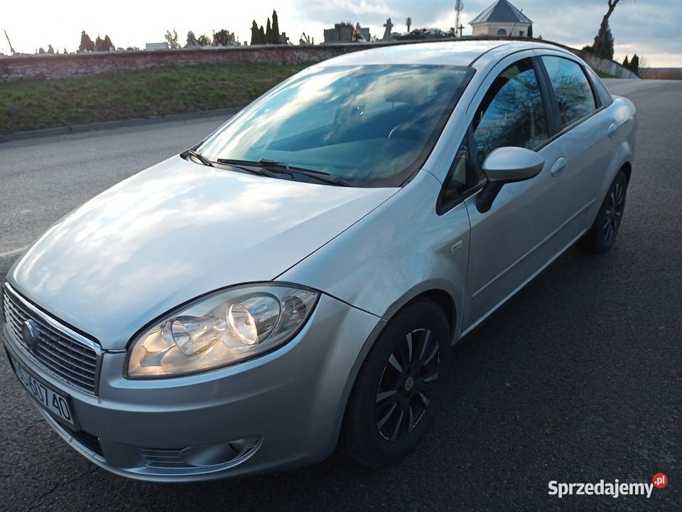 Fiat Linea benzyna 14 2008 sprawny Linea Staszów