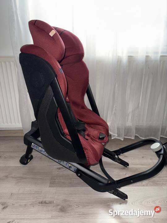 Fotelik samochodowy nosidełko Axkid One dolnośląskie Ząbkowice Śląskie sprzedam