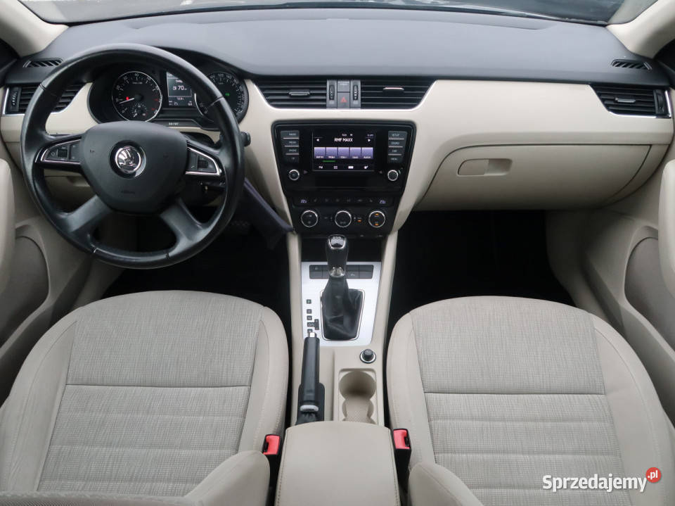 Skoda Octavia 14 TSI czujnik parkowania sprzedam