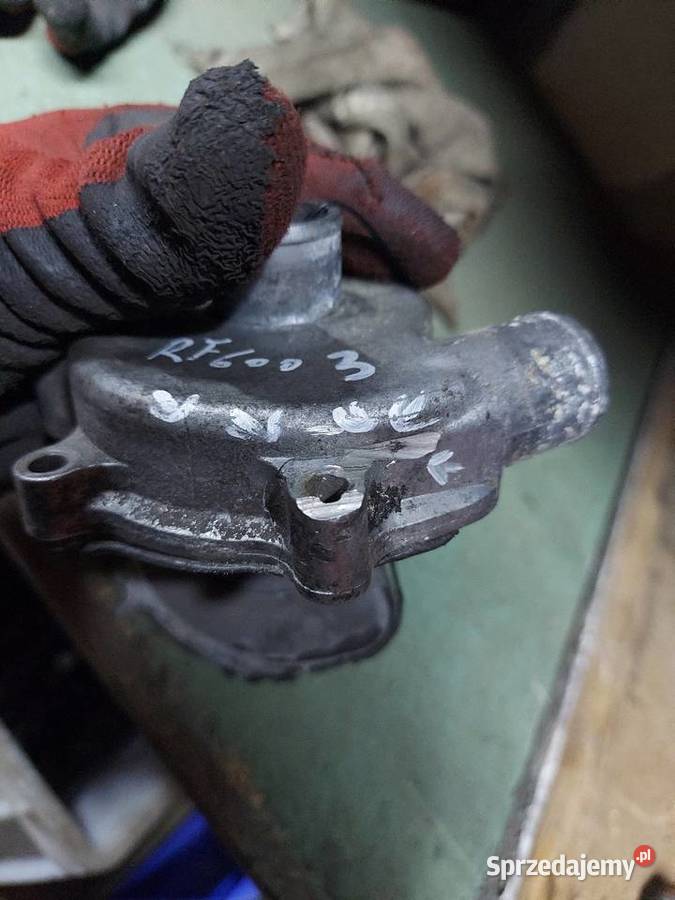 Suzuki RF 600 pompa wody wirnik obudowa RF600 Jelenia Góra