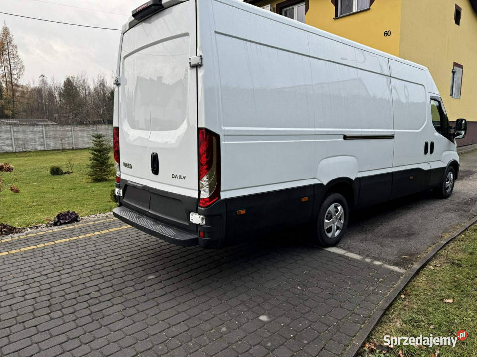 Iveco Daily 35S16 V 160 HiMatic LED Pneumat Bliżyn
