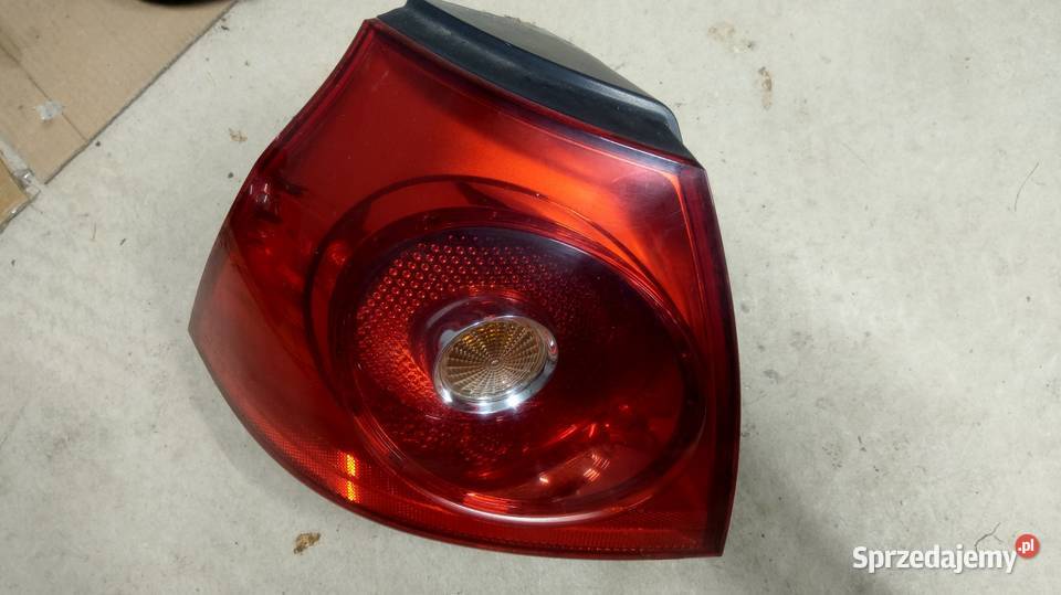 Lampa lewy tył lewa tylna VW Golf V 5 hatchback lewe