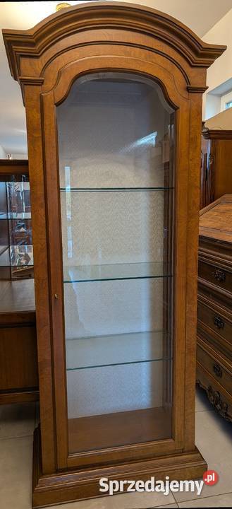 Włoska witrynaserwantka orzechsklep Dąbrowa śląskie