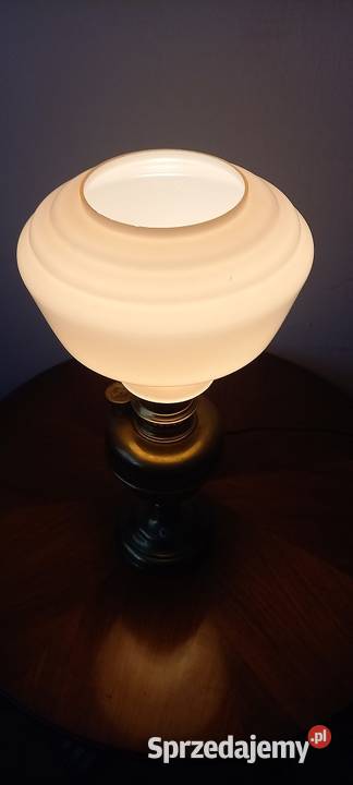 Lampa w stylu lampy naftowej wykonana z mosiądzu Skierniewice