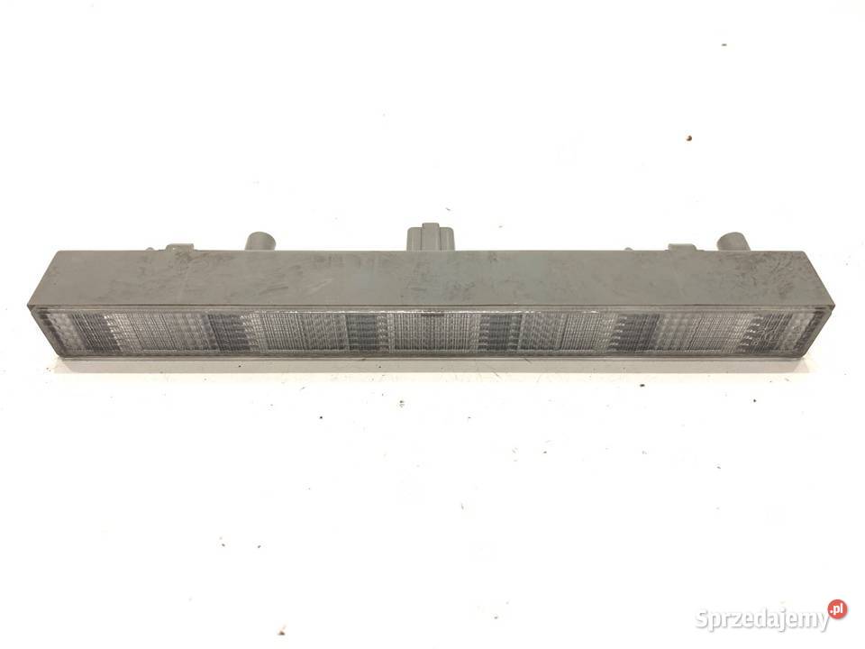 LAMPA STOP TOYOTA AURIS II 8157005100 Kombi 1318