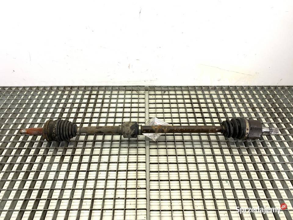 PÓŁOŚ PRAWY PRZÓD HYUNDAI ELANTRA V 16 132