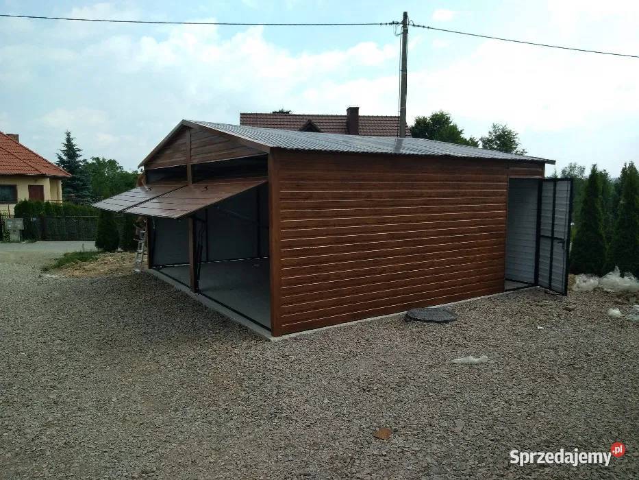 Brązowy Garaż Blaszany Schowek Garaże Blaszane Białogard