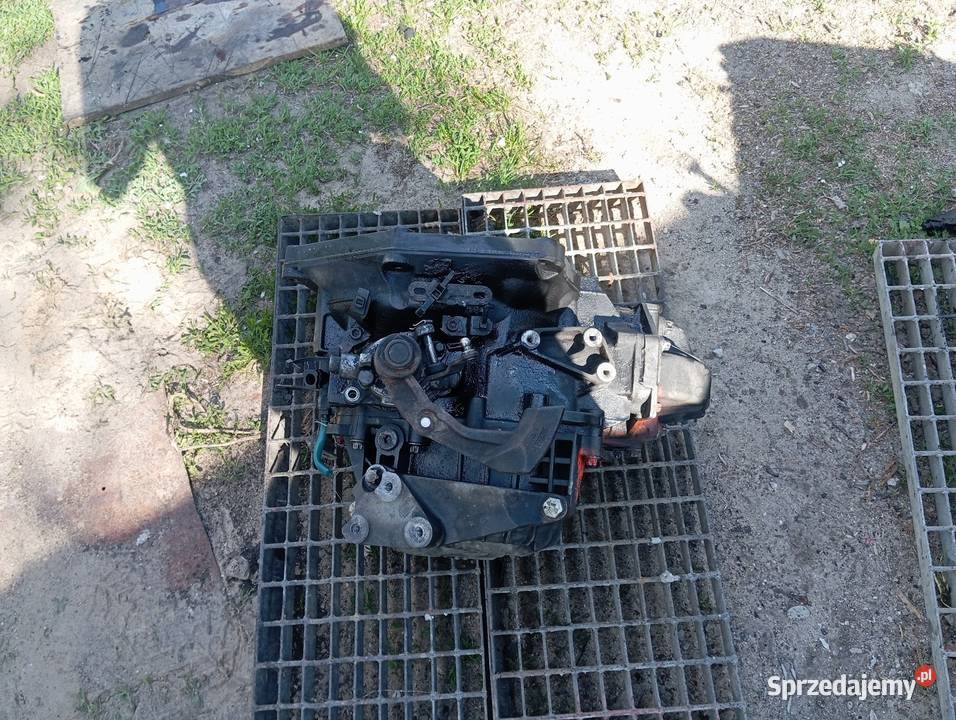 Opel vectra C 19 CDTI 120 Skrzynia biegów M32 Sompolno